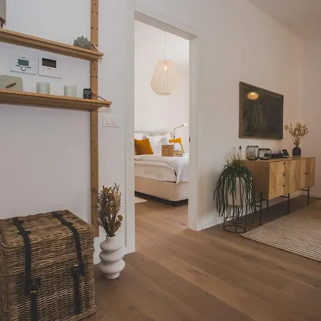 Bk Holiday Apartment *